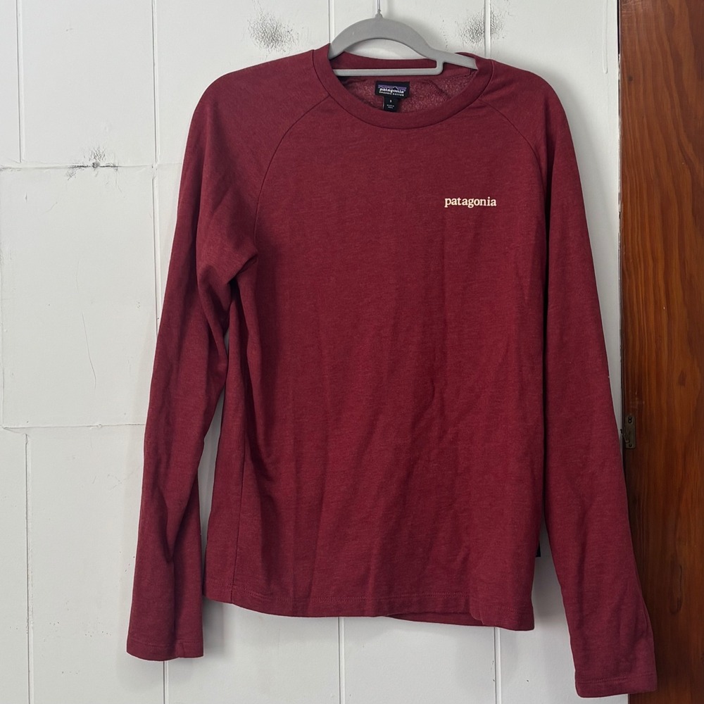 Patagonia Mens Small Burgundy Fleece Lined Fitz Roy Graphic Crew Sweatshirt